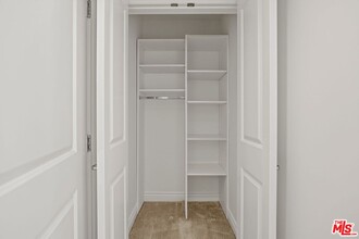 11346 Iowa Ave in Los Angeles, CA - Building Photo - Building Photo