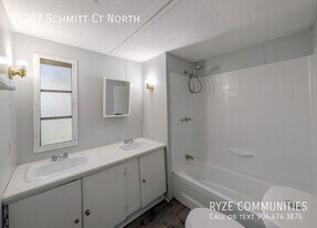 12407 Schmitt Ct N in Jacksonville, FL - Building Photo