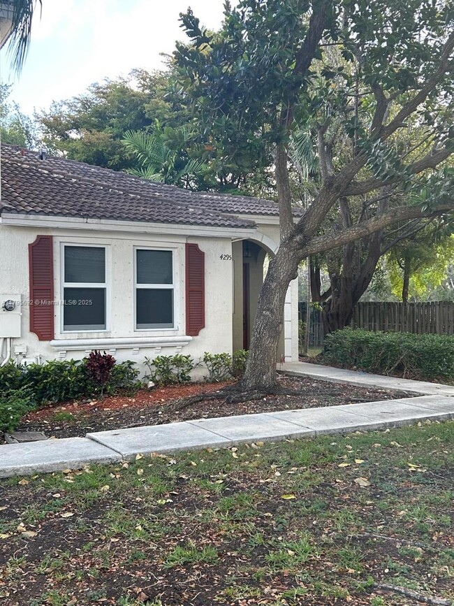 property at 4295 NE 10th Ct