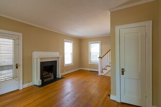 26 Bagwell Ave in Raleigh, NC - Building Photo - Building Photo
