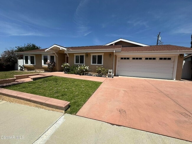 191 Thoreau Cir, Unit 5303 in Thousand Oaks, CA - Building Photo - Building Photo