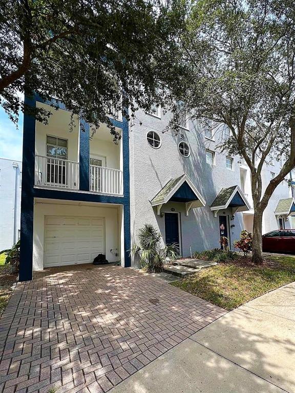 4511 Legacy Park Dr in Tampa, FL - Building Photo - Building Photo