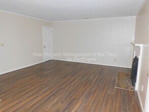 2828 Windy Crossing in Winston-Salem, NC - Building Photo - Building Photo