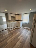 608 S 2nd St in Millville, NJ - Building Photo