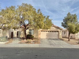 2276 Chestnut Ranch Ave in Henderson, NV - Building Photo