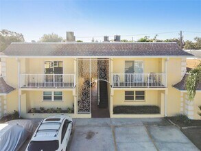 610 Indian Rocks Rd N in Belleair Bluffs, FL - Building Photo - Building Photo