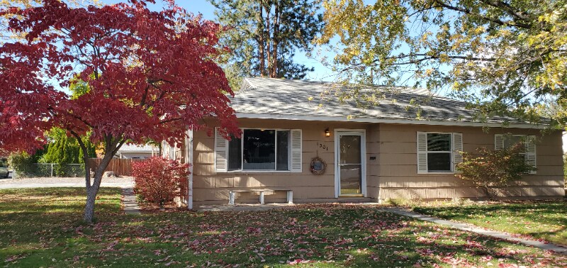 1301 Cedar Ave in Richland, WA - Building Photo