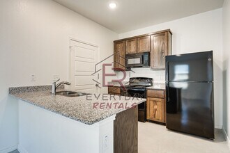 121 Wind Ridge Dr in Copperas Cove, TX - Building Photo - Building Photo