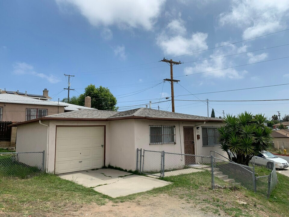 5940 Kenwood St in San Diego, CA - Building Photo
