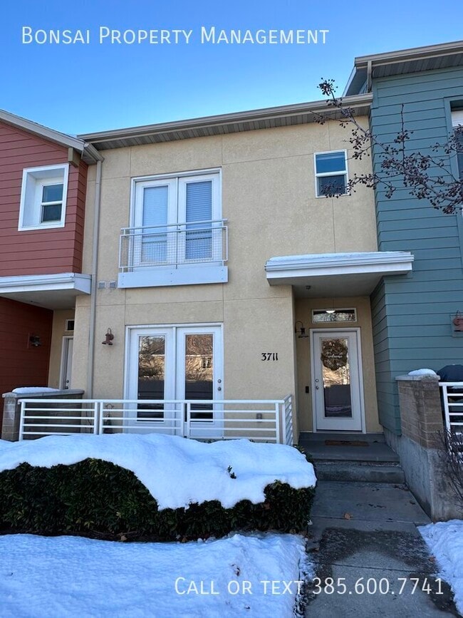 property at 3711 Summer Heights Dr