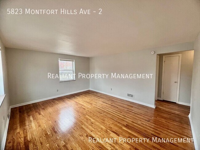 5823 Hill Ave in Cincinnati, OH - Building Photo - Building Photo