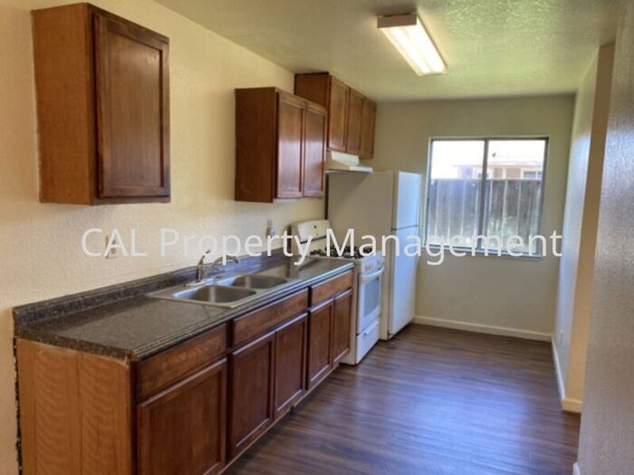213 Ellis St in King City, CA - Building Photo