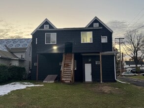 542 N Scott St in South Bend, IN - Building Photo - Building Photo