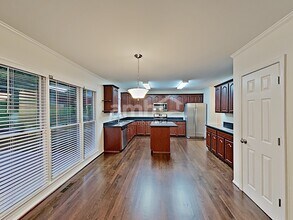 5006 Niagara Dr in Acworth, GA - Building Photo - Building Photo