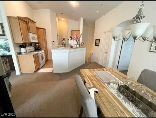 property at 10062 Aspen Rose St