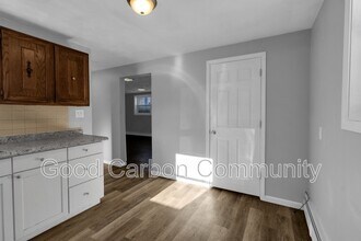 1190 Orchard Park Rd in Buffalo, NY - Building Photo - Building Photo