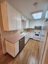 12551 Caminito De La Gallarda in San Diego, CA - Building Photo - Building Photo