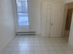 121 Highland Ave in Jersey City, NJ - Foto de edificio - Building Photo