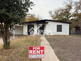 407 Creath Pl in San Antonio, TX - Building Photo