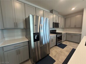 3618 Tondela Ln in Henderson, NV - Building Photo - Building Photo