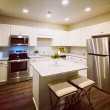 4009 Ashley Dr in Leeds, AL - Building Photo - Building Photo