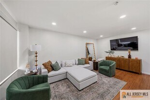 0 Nicholas Ct in Spotswood, NJ - Building Photo