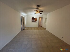 369 Starling Creek in New Braunfels, TX - Building Photo - Building Photo