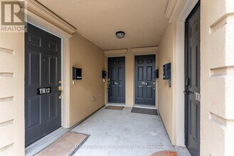 60 Carr St in Toronto, ON - Building Photo - Building Photo