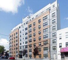 1016 Washington Ave in Bronx, NY - Building Photo