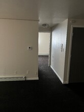 2224 W Wisconsin Ave in Milwaukee, WI - Building Photo - Building Photo