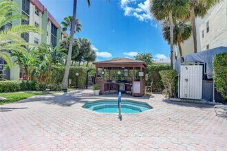 5300 NE 24th Ter, Unit 232C in Fort Lauderdale, FL - Building Photo - Building Photo