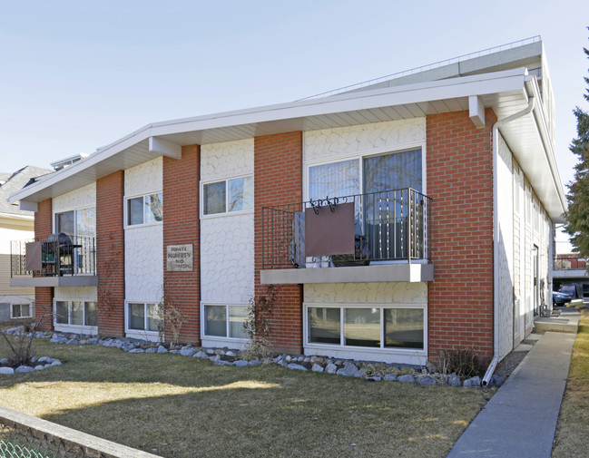 328 10A St NW in Calgary, AB - Building Photo - Building Photo