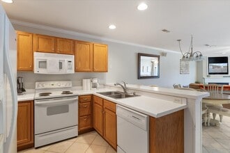 549 Park Pl Dr in Kaiser, MO - Building Photo - Building Photo