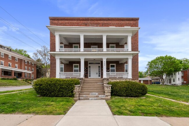 Franklin House in Liberty, MO - Building Photo - Building Photo