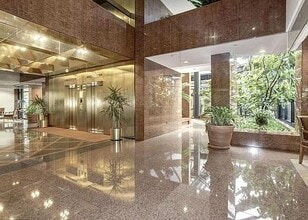 1530 Key Blvd, Unit 819 in Arlington, VA - Foto de edificio - Building Photo