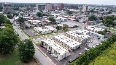 The Courts Midtown in Memphis, TN - Building Photo - Building Photo