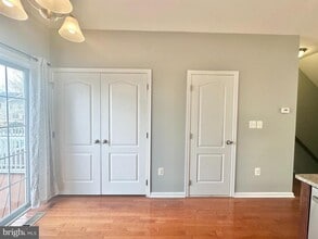 43158 Whelplehill Terrace in Ashburn, VA - Building Photo - Building Photo