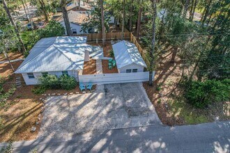 1435 NW 7th Ave in Gainesville, FL - Building Photo - Building Photo