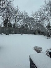 2432 Marisa Ct in Mississauga, ON - Building Photo - Building Photo