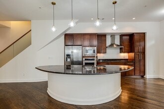 2905 Parthenon Ave, Unit 101 in Nashville, TN - Foto de edificio - Building Photo