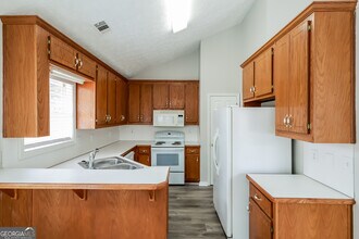 5107 Scenic View Rd in Flowery Branch, GA - Building Photo - Building Photo