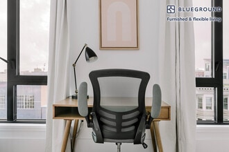 1288 Howard St in San Francisco, CA - Foto de edificio - Building Photo