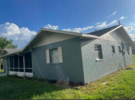 1207 Garland Ave in Sebring, FL - Building Photo
