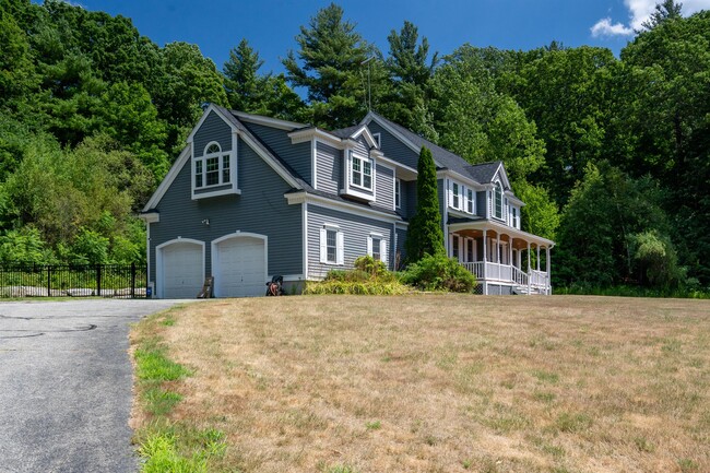 88 Providence Rd in Westford, MA - Building Photo - Building Photo