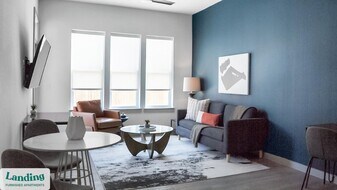 3706 Goodwin Ave, Unit 138 in Austin, TX - Building Photo