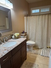 8671 Shasta Lily Dr in Elk Grove, CA - Building Photo - Building Photo