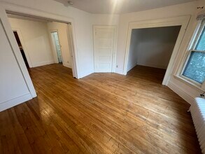 221 N Livingston St, Unit #2 in Madison, WI - Building Photo - Building Photo