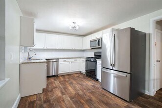 1614 Seevers Ave in Dallas, TX - Building Photo - Building Photo