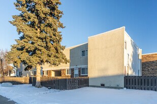 3814 78 St NW in Edmonton, AB - Building Photo