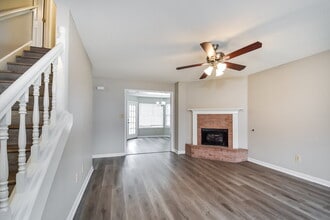 4404 Shadow Ridge Dr in Horn Lake, MS - Building Photo - Building Photo